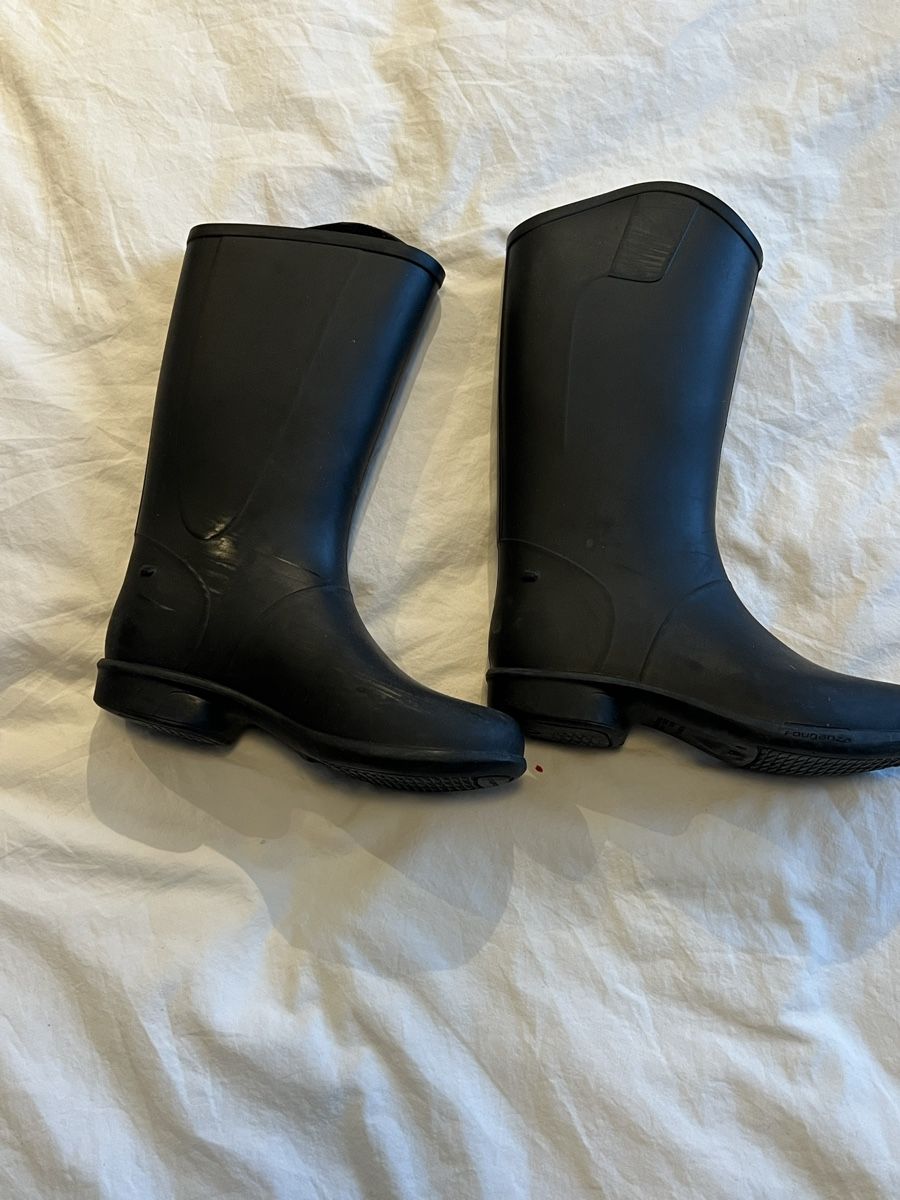 Scarpe per ragazzi: Black Kids Rubber Riding Boots Size 30 – Usato da Horgen venduto da CarmenRL