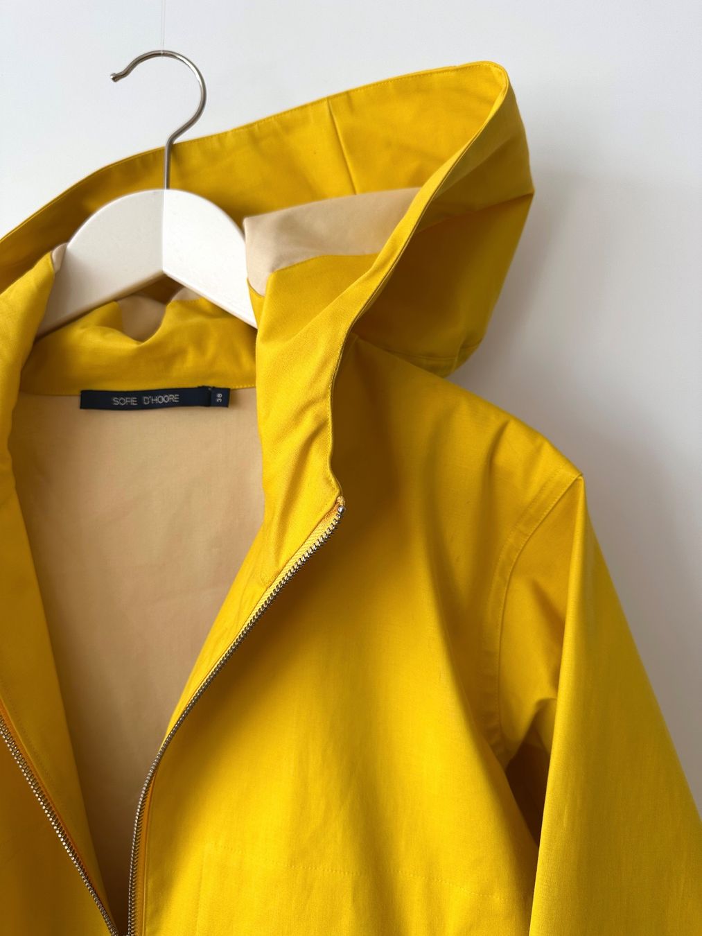 Giacche: Sofie D’Hoore Regenjacke – Usato da Zürich venduto da Secondbite 2
