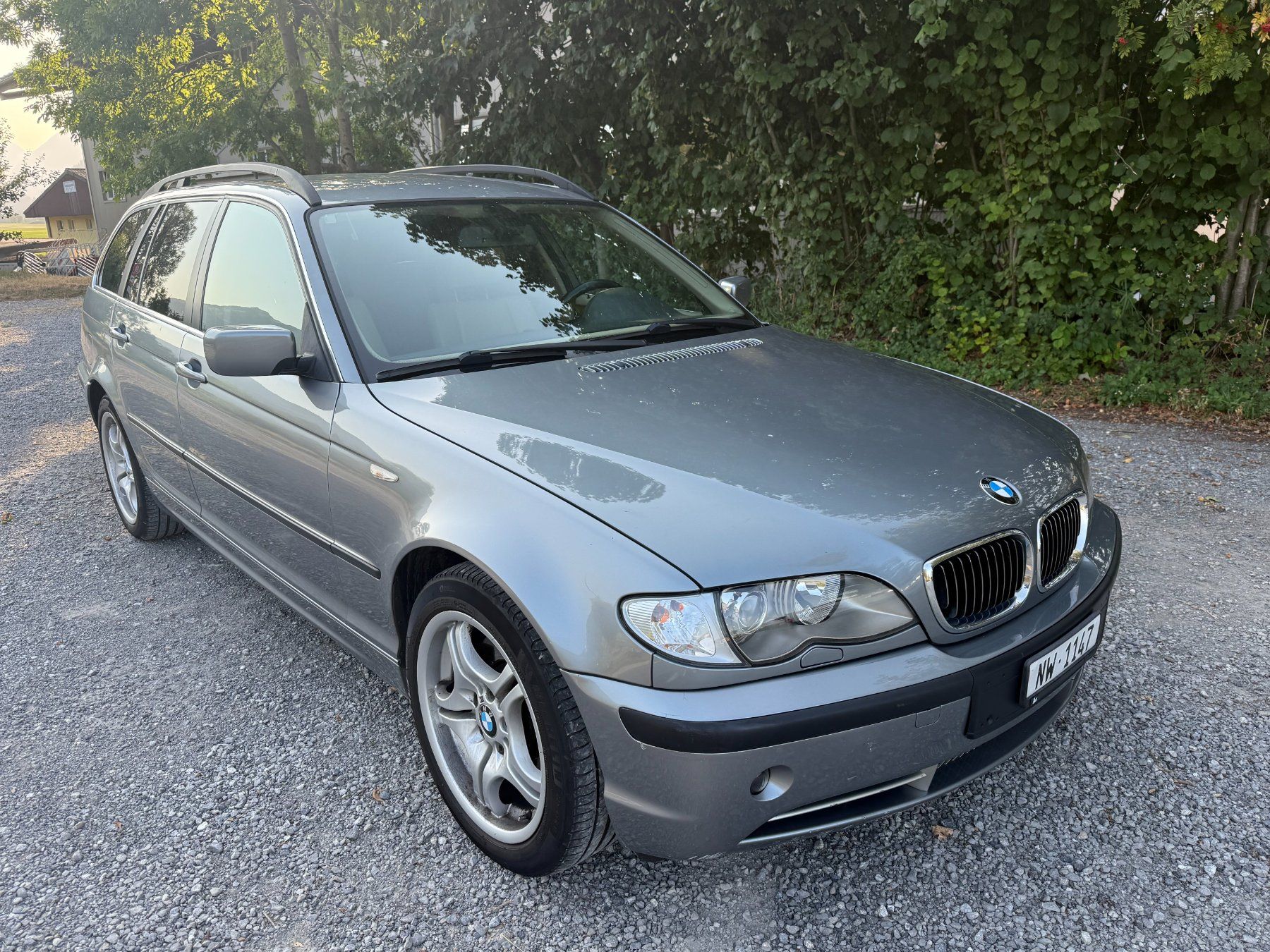 BMW Automobili: BMW 330xi Touring (E46) – Usato da Buochs venduto da jen_milla_b 1