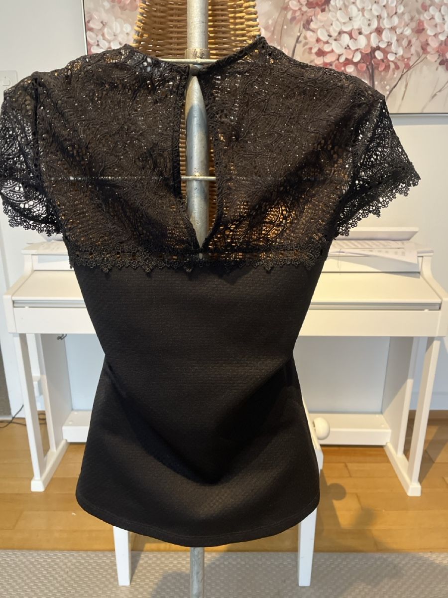 H&M T-shirt: Spitzenshirt, H&M, S – Usato da Solothurn venduto da Bobesch08 4