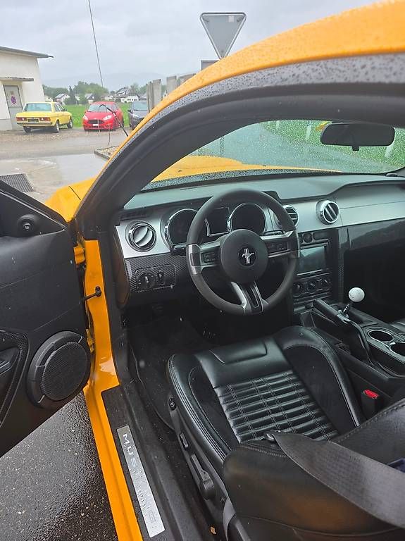 Ford (Usa) Automobili: Ford Mustang 4.6L V8 – Usato da Luterbach venduto da Mumschen 3