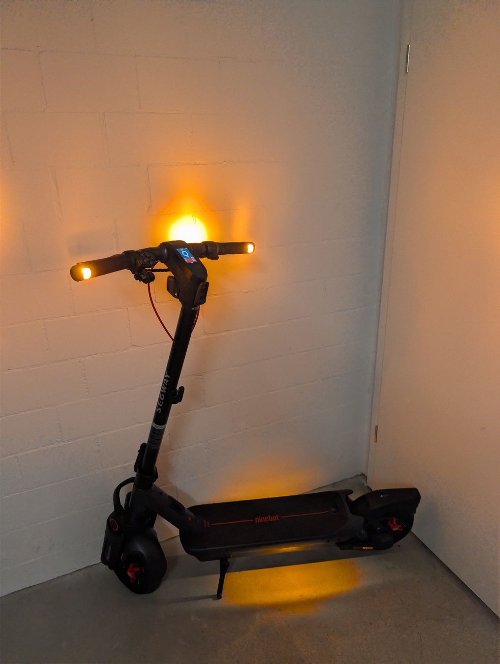 Segway Kickboard: Elektro Scooter Segway Ninebot MAX G3 D – Usato da Tegerfelden venduto da Zeno18 3