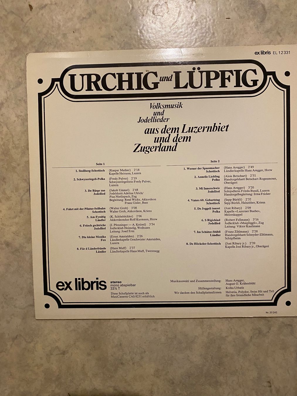 Vinyles: LO. urchig und lüpfig – D'occasion à Buchrain par Ranti0 1
