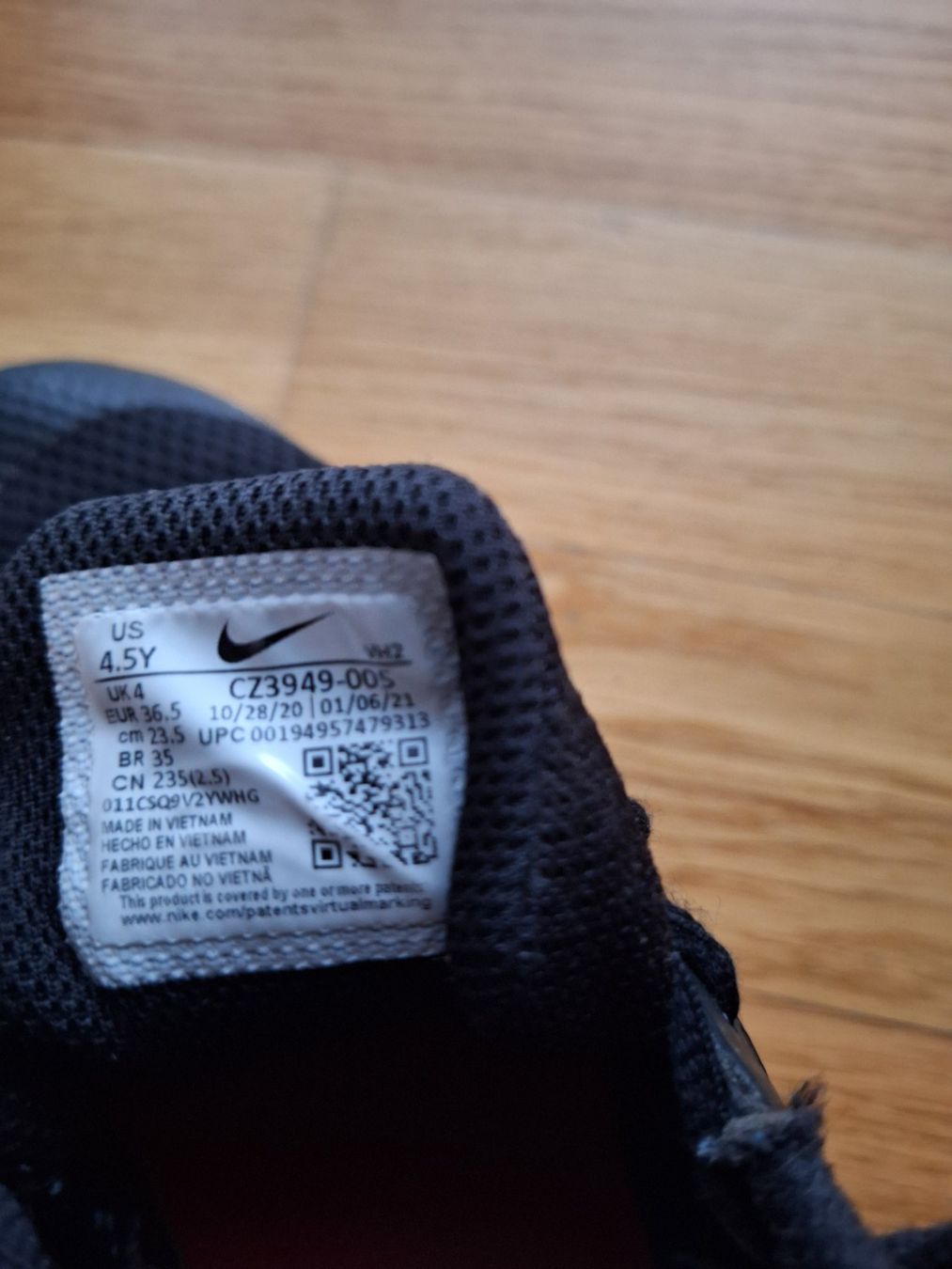 Nike Herrenschuhe: Nike Sneakers Gr. 36.5 – Gebraucht aus Burgdorf von W31S 3