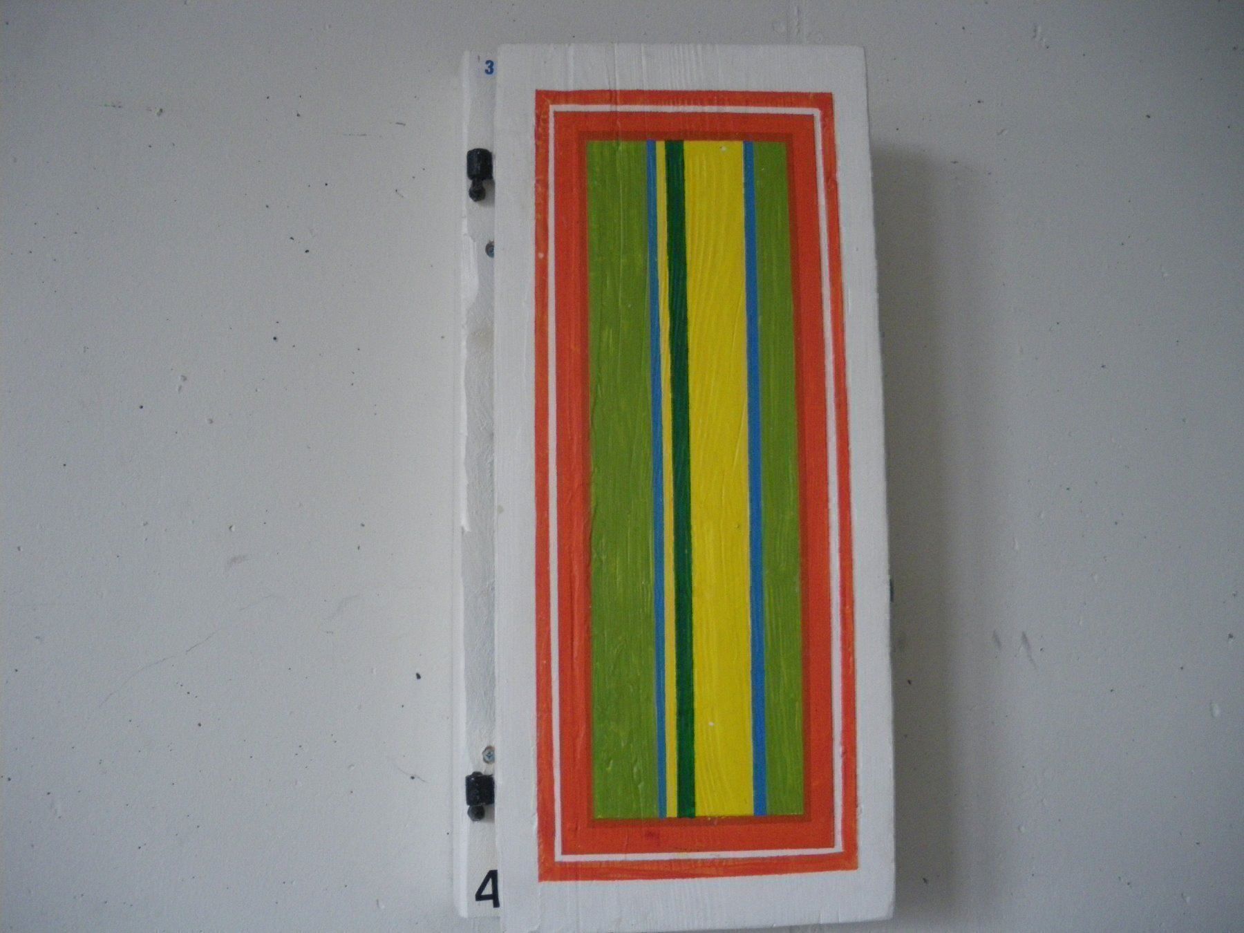 Fenster: Bild auf altem Holzfensterladen – Gebraucht aus Ebmatingen von top-zuerich 1