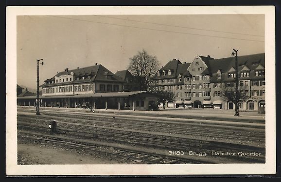 Cartoline postali: AK Brugg, Bahnhof mit Bahnhof-Quartier – Usato da Berlin venduto da bartko-reher