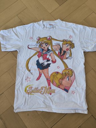 Sailor Moon Anime T-Shirt Size L 