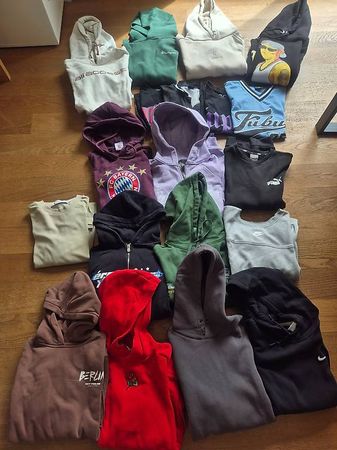 Hoodies und TShirts