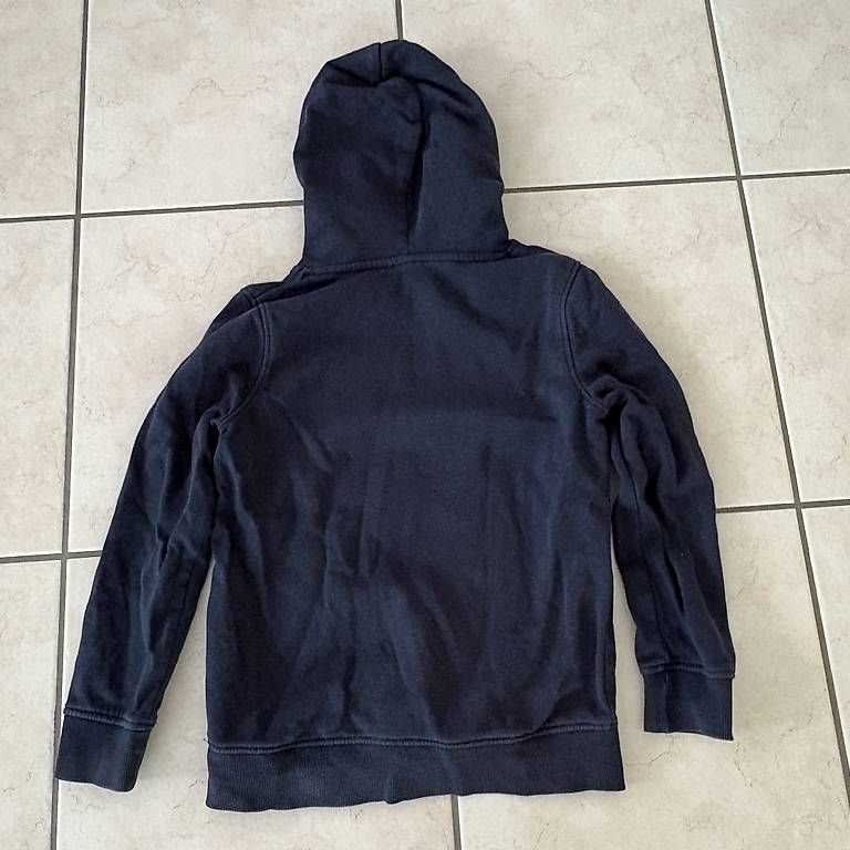 Pullover & Sweatshirts: Blauer Pullover 134/140 – Gebraucht aus Zimmerwald von wuff81 1