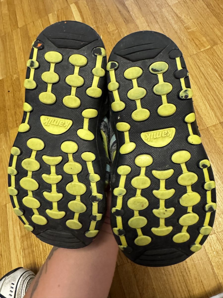 Scarpe per ragazzi: Sandalen 27/27 & 29 – Usato da Bätterkinden venduto da car_c9dt 2