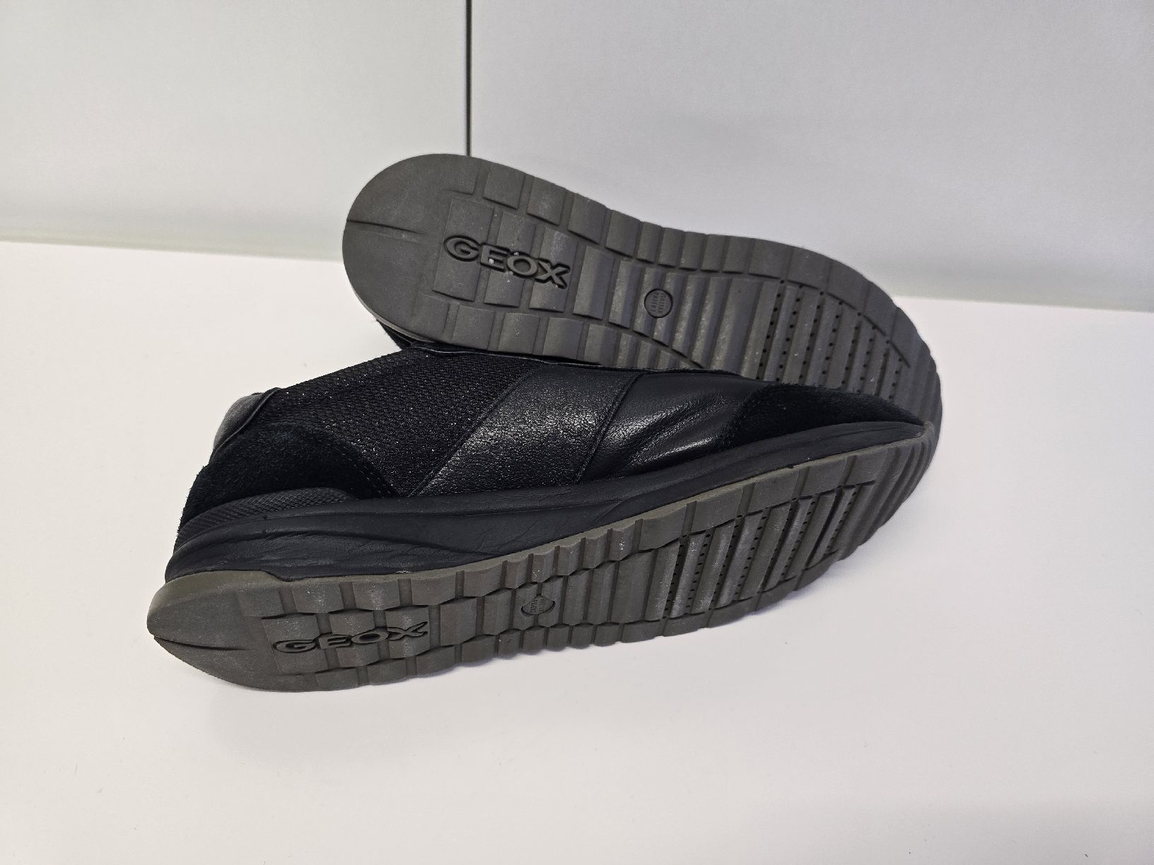 Geox Scarpe da donna: Damen Geox Sneaker Gr.40 – Usato da St. Gallen venduto da CAPYCORP 3