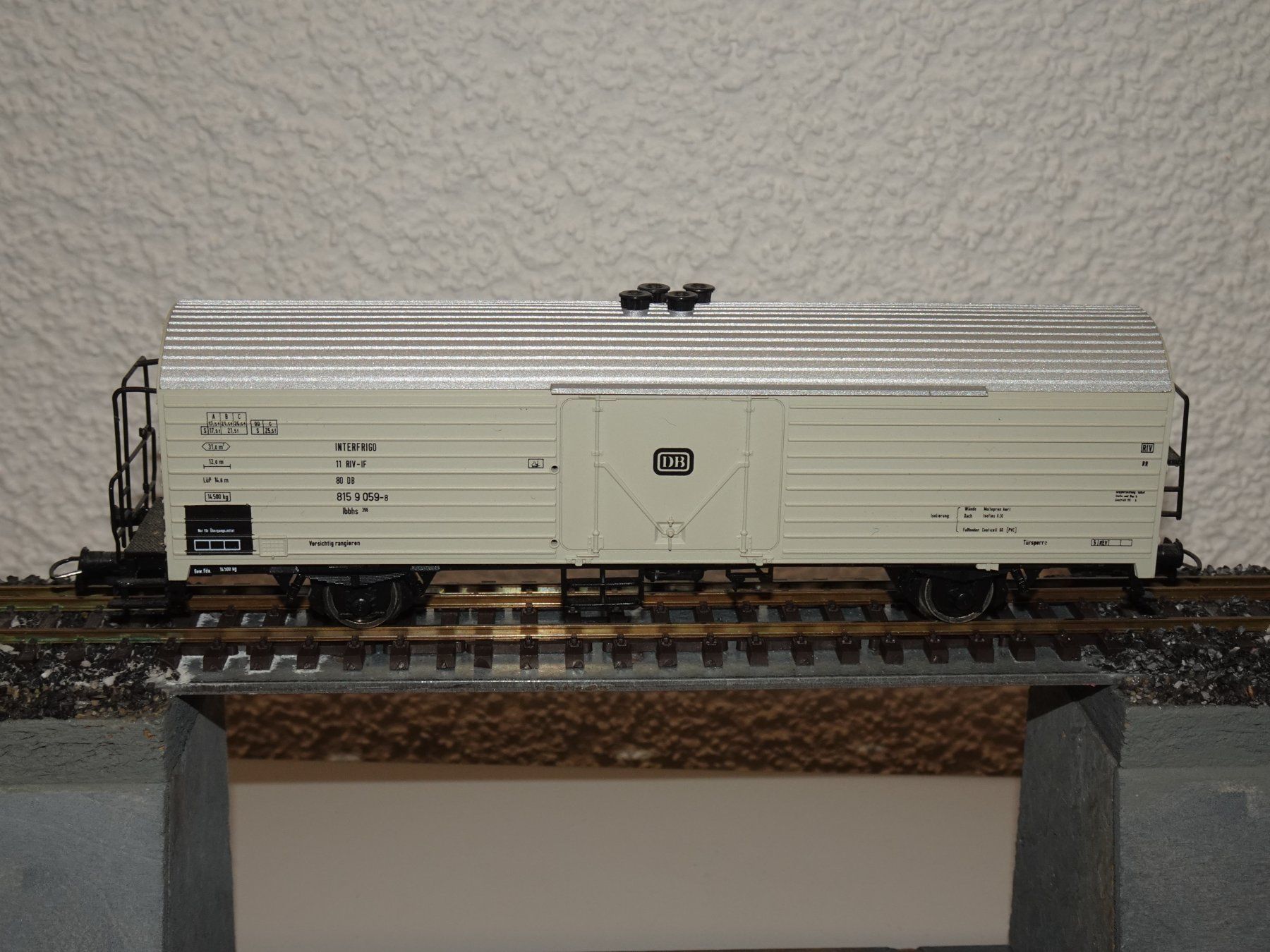 Roco Modellini di ferrovie: Roco 44310A  DB Interfrigo  Ibbhs 11 80 815 9 059-8 H0 DC – Usato da Hinwil venduto da Berling0