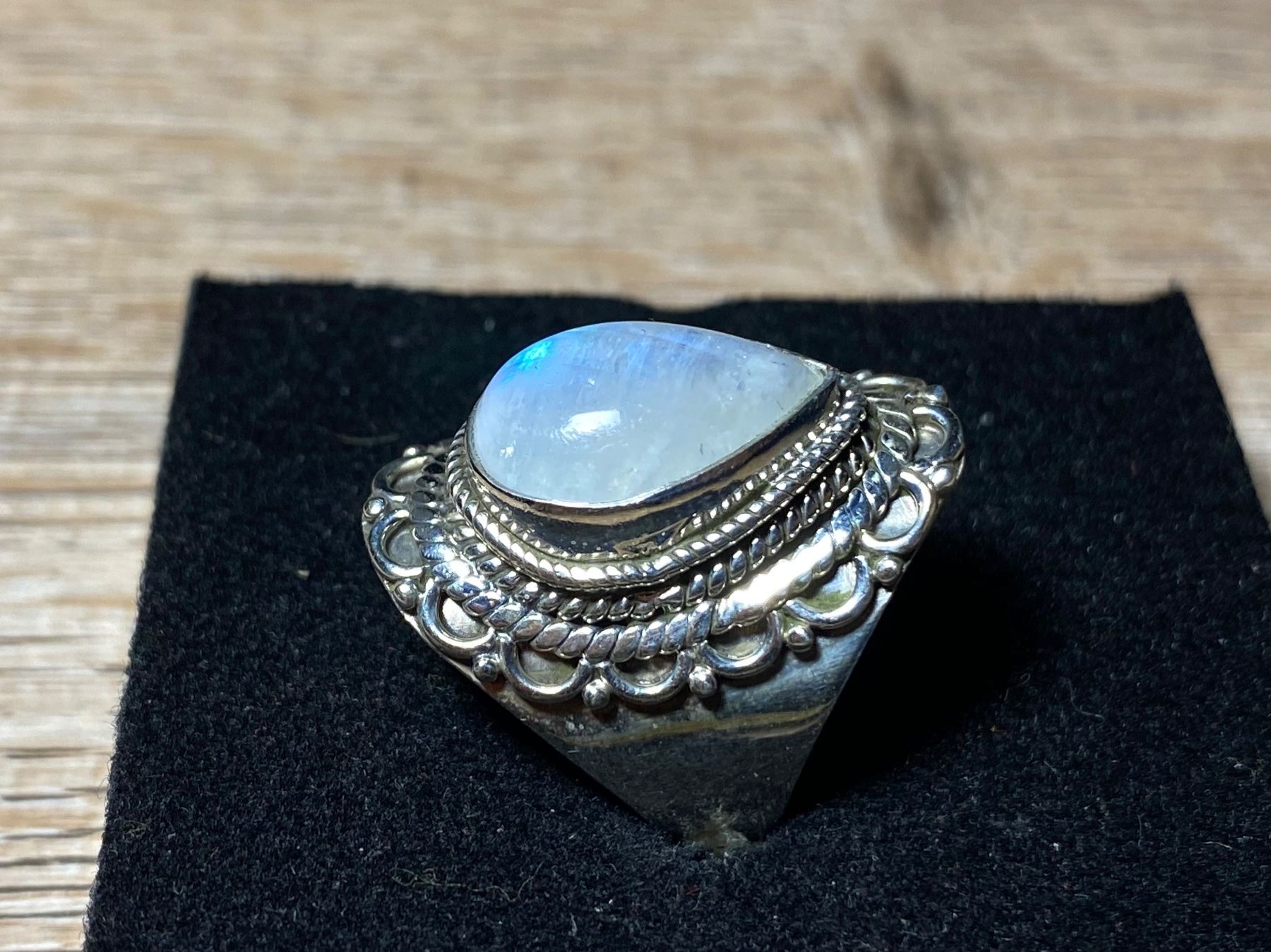 Anelli: Orientalischer Silber 925 Ring mit natürlichem Mondstein – Nuovo e nell'imballaggio originale da Laax venduto da Kiki_Kingdom3 2