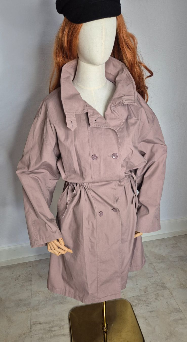 Cappotti: Puderfarbener Trenchcoat – Usato da Leissigen venduto da ali_k9v8 3