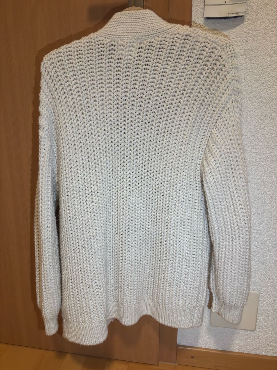 H&M Jacken: Cardigan weiss – Gebraucht aus Herdern von Chavymet 1