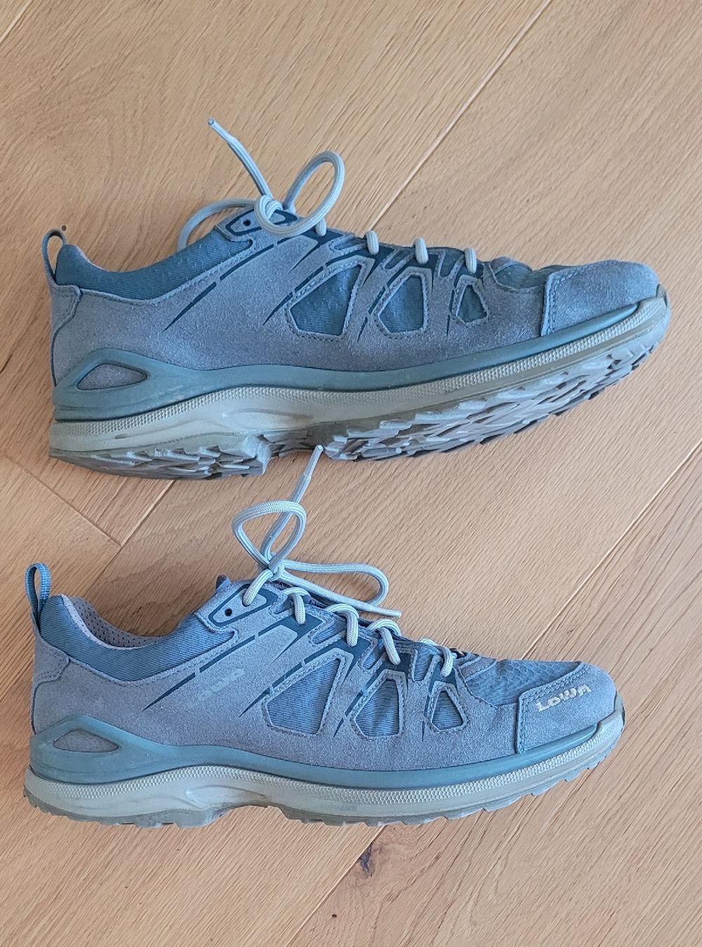 Lowa Chaussures femmes: Lowa Trekkingschuhe Gr. 6.5 – D'occasion à Feusisberg par Pingui55 3