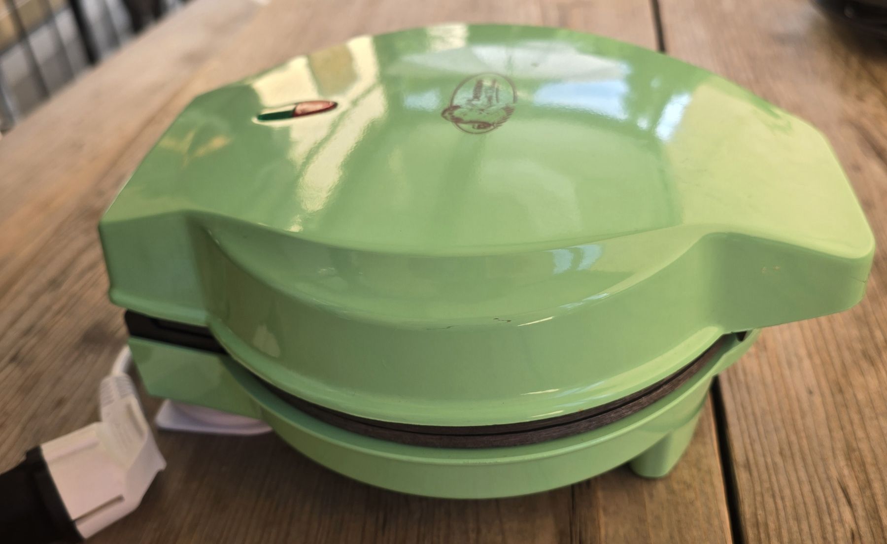 Backformen: Donuts / Cakepops/ Cupcakes- Maker von Bestron in Mint – Gebraucht aus Escholzmatt von Koenigskind2023 8