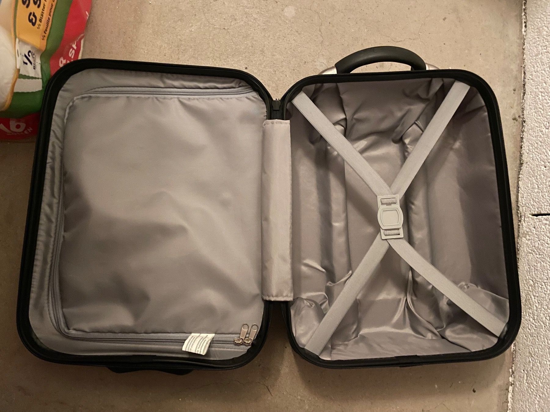 Disney Valigie: Valise Disney princesse robuste – Usato da Martigny venduto da mim_lk7x 3