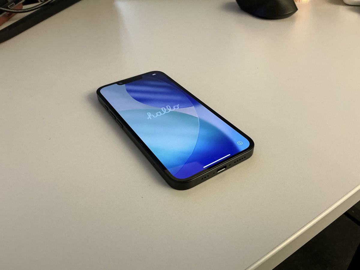 Apple Handys / Smartphones: iPhone 17e 256gb – Gebraucht aus Zürich von ArmeCheib