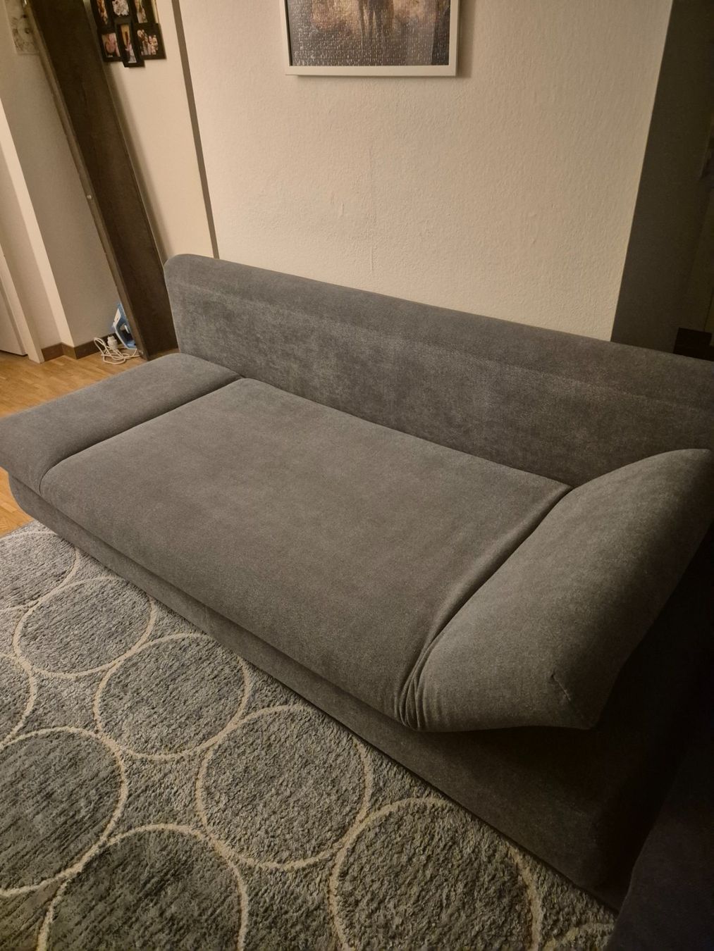 Divani: Sofa grau mit Schlaffunktion und Bettkasten – Usato da Aarau venduto da Freya87 1