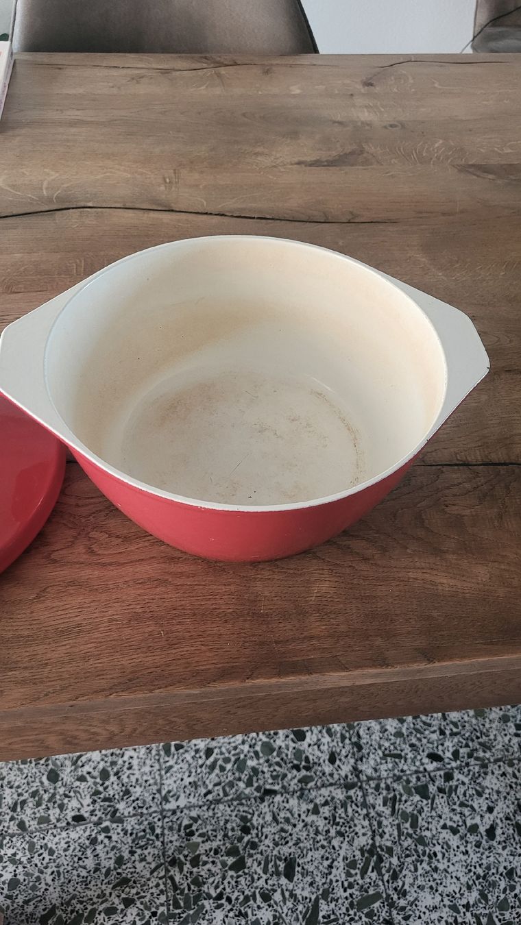 Padelle: Email Bräter rot  mit Deckel – Usato da zürich venduto da wuscheli0102 1