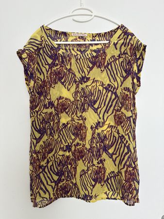 Replay top yellow zebra print, summer essential!