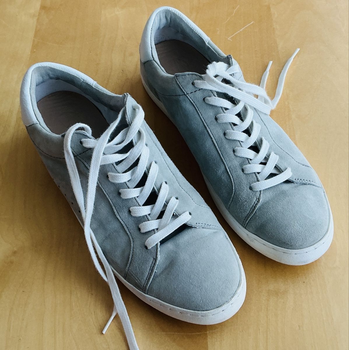 Massimo Dutti Scarpe da donna: Massimo Dutti Schnürschuhe in grau aus echtem Leder Gr. 40 – Nuovo (secondo la descrizione) da Kreuzlingen venduto da LoveTheSea