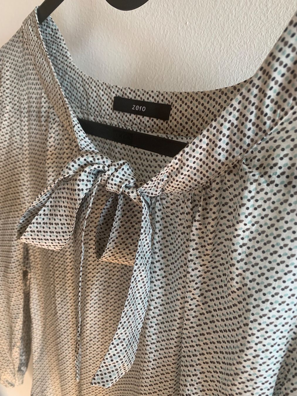 Camicette: Bluse von Zero, 100 % Seide – Usato da Zürich venduto da Nora321 1