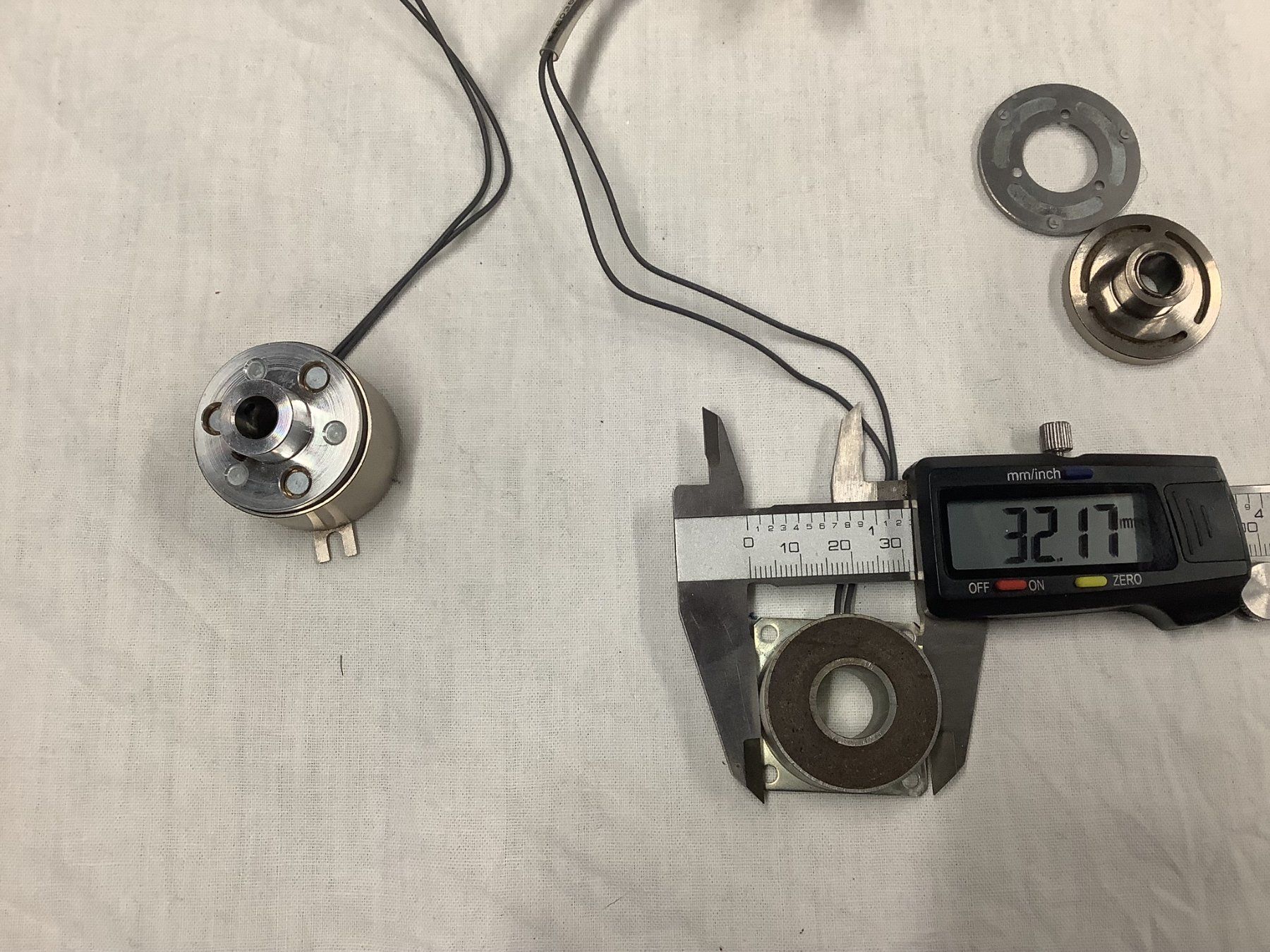 Tutte le macchine: MAGNET BREMSEN 24V – Usato da Glarus venduto da Mdelphi 7