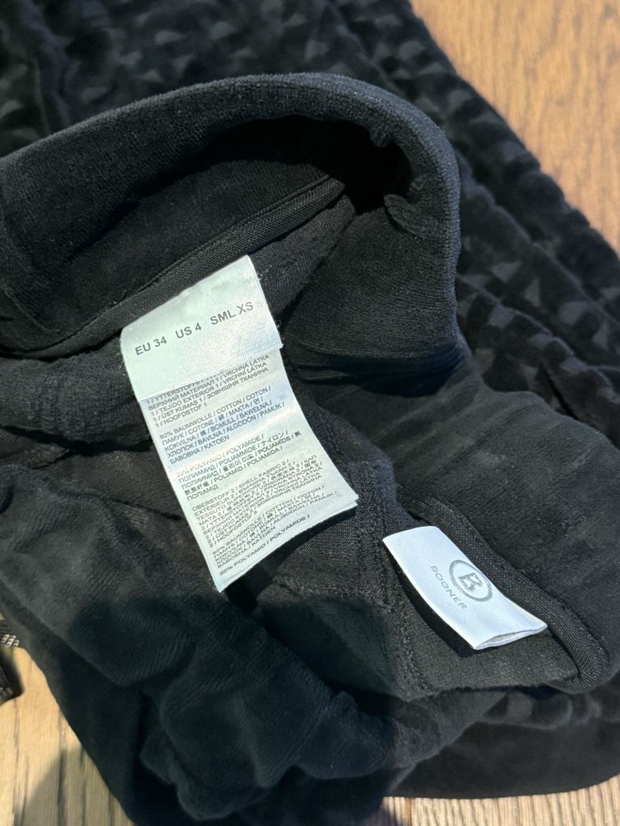 Bogner Pantaloni: Bogner Velour Trousers Black  – Usato da Pfäffikon SZ venduto da NicMarKom 1