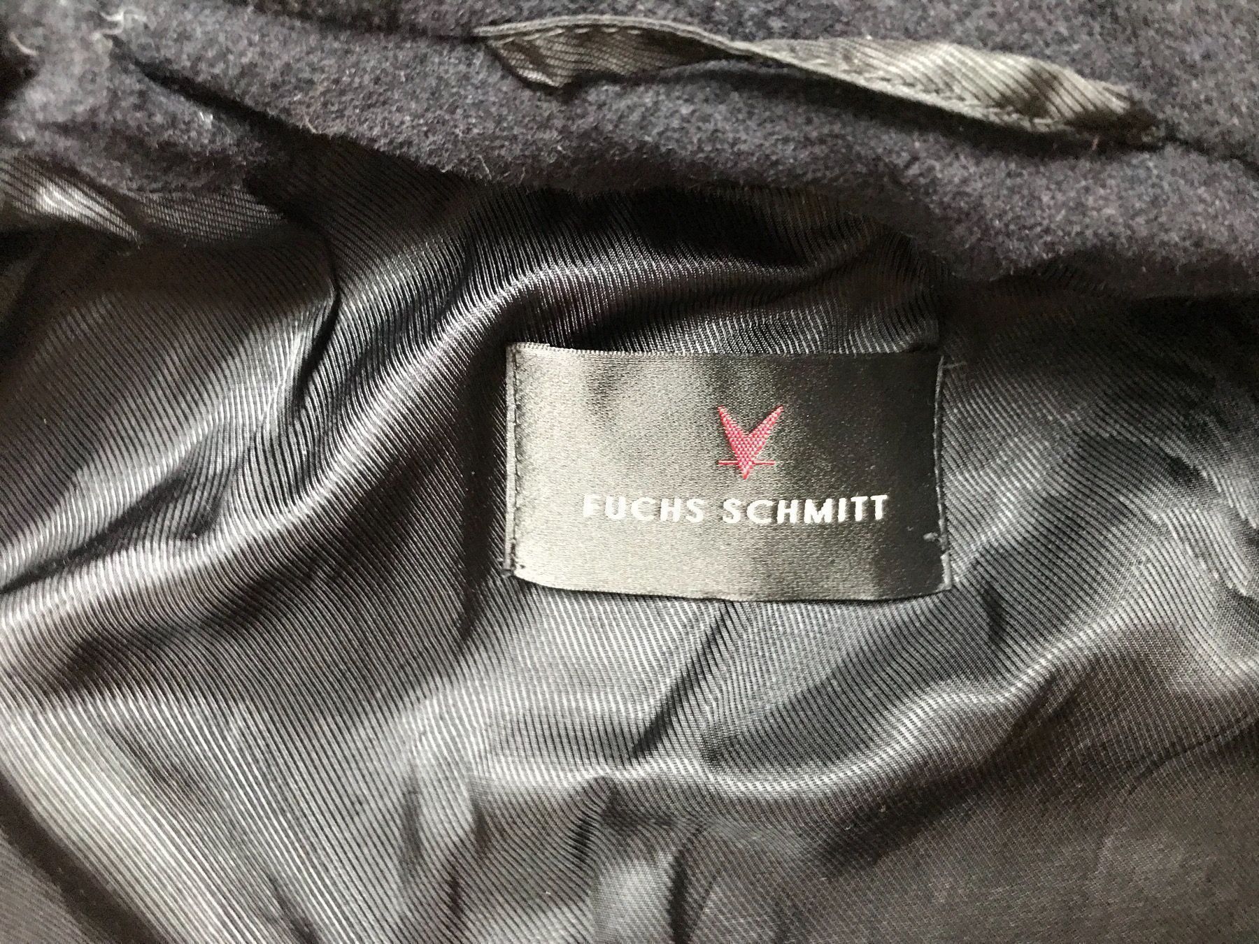 Fuchs Schmitt Cappotti: Fuchs Schmitt Mantel Neu!! – Nuovo (secondo la descrizione) da Unteriberg venduto da fae_2gz2 2