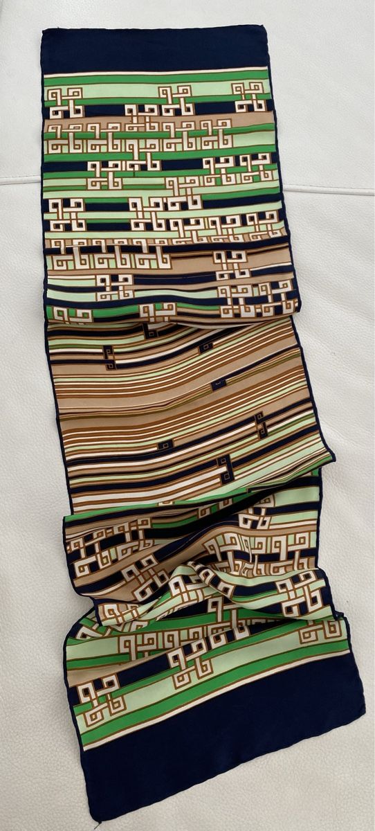 Foulard & Sciarpe: Seiden Schal 🌸 – Usato da Opfikon venduto da Luis144 6
