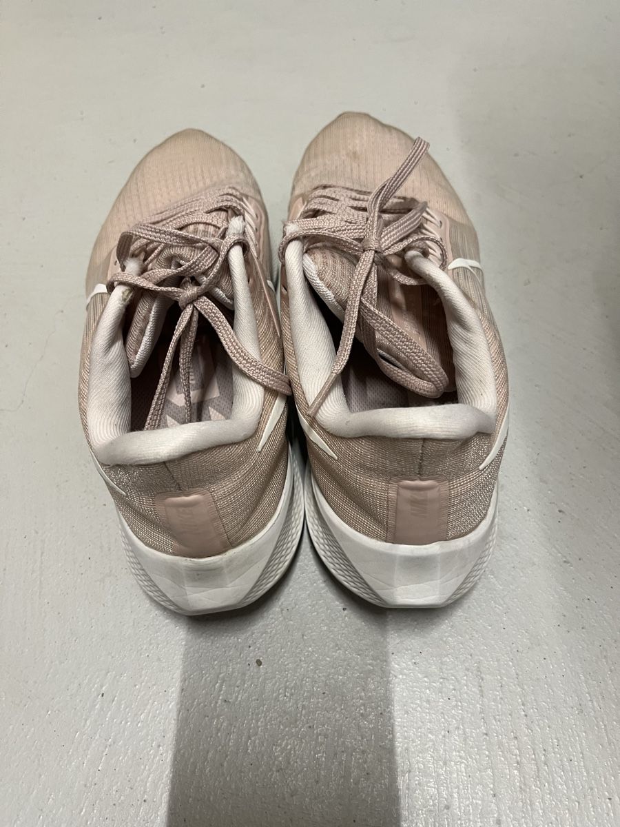 Nike Scarpe da donna: Nike Schuhe - Jogging – Usato da Zürich venduto da JMRebo 2