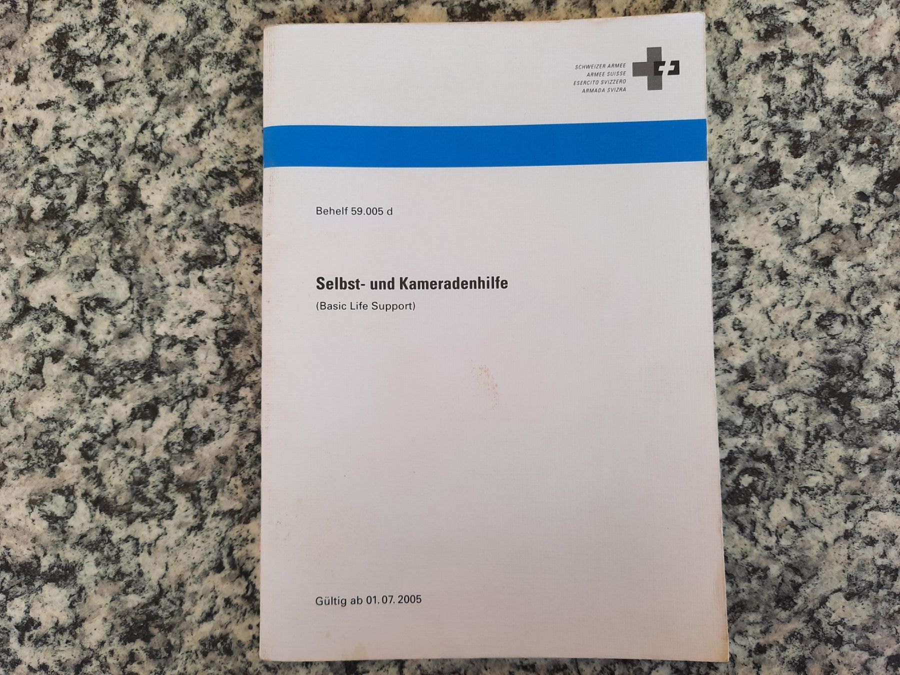 Livres: Selbst- und Kameradenhilfe – D'occasion à Ruswil par Sammlergeist