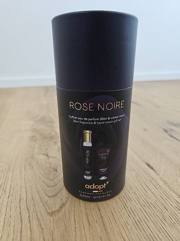 Profumi & Eau de Toilette: Coffret Adopt eau de parfum / crème mains – Nuovo e nell'imballaggio originale da Middes venduto da pas_m56l