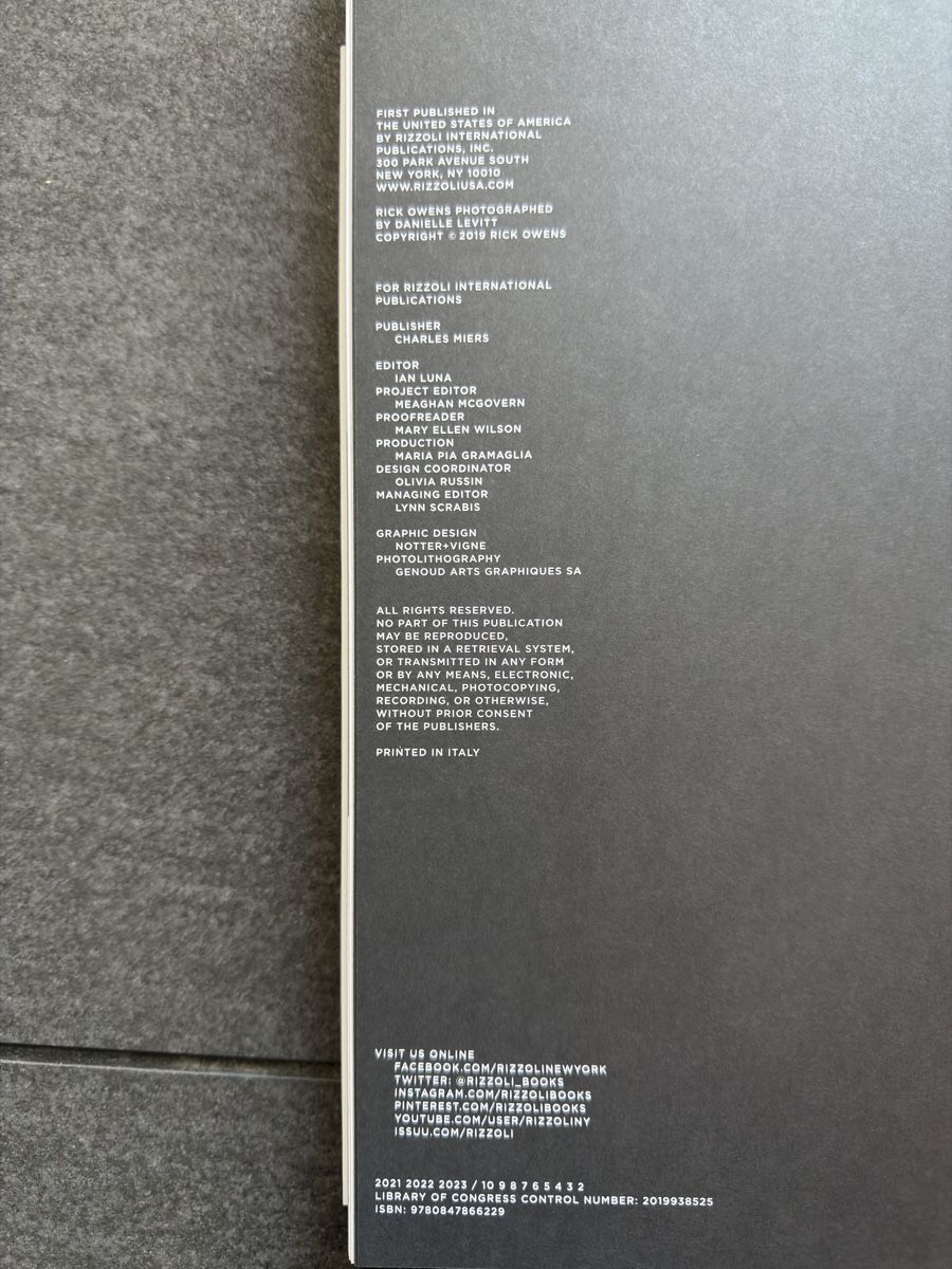 Libri: Rick Owens von Danielle Levitt Rizzoli – Usato da Zürich venduto da cENS0R 4