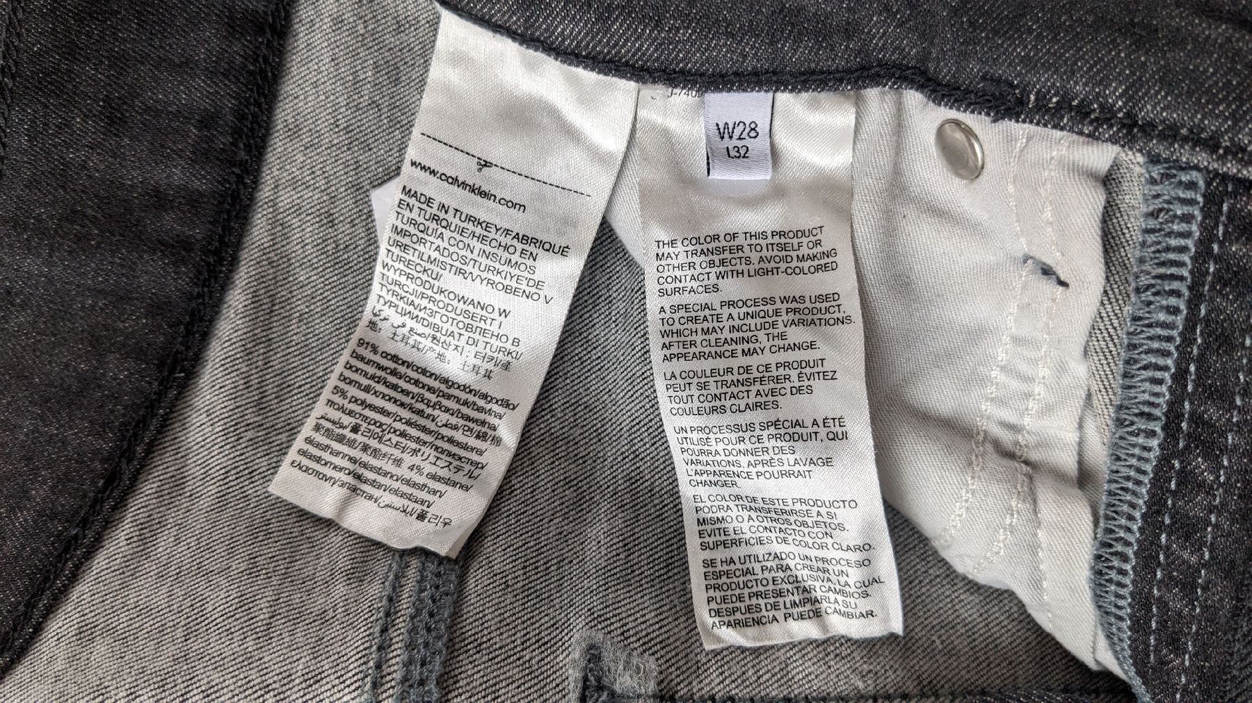 Calvin Klein Jeans: Calvin Klein Jeans Grösse 28/32 – Nuovo (secondo la descrizione) da Zürich venduto da broedl 2