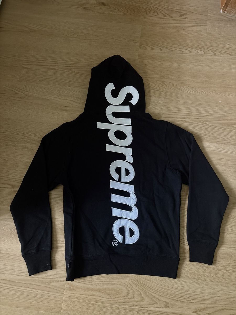 Maglioni & Felpe: Supreme Hoodie Schwarz – Nuovo e nell'imballaggio originale da Zürich venduto da bar_57n5