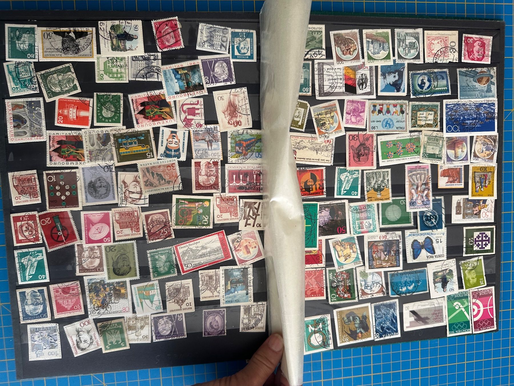 Alben: Briefmarken buch – Gebraucht aus Bottighofen von M.O.L 4