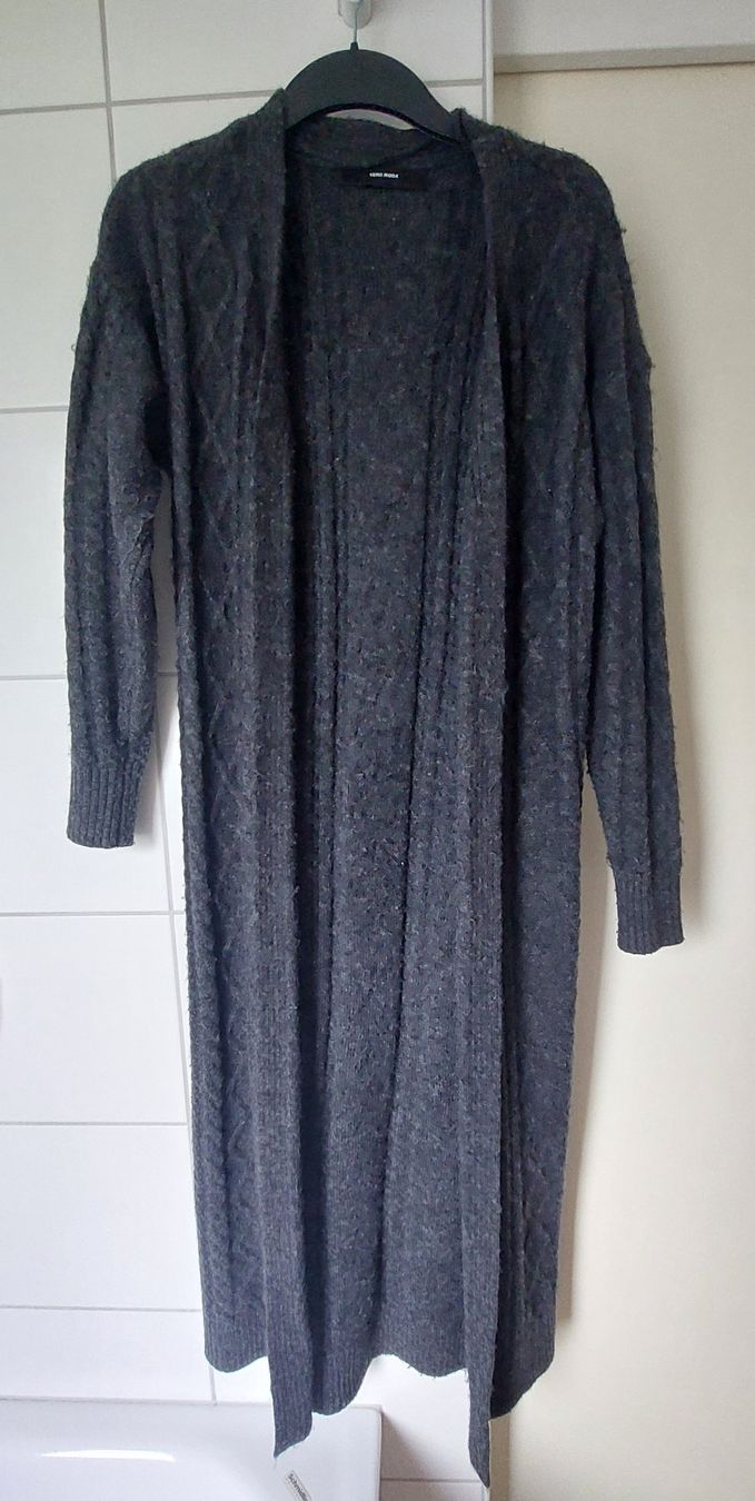 Vero Moda Giacche: Lange Strickjacke – Usato da Zürich venduto da Cindarel