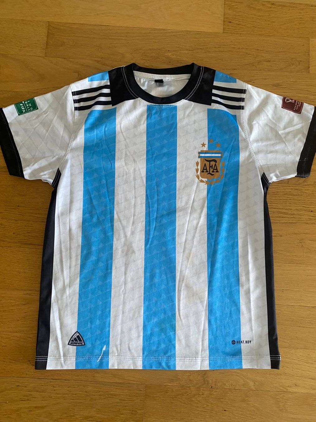 Scarpe, pantaloni & magliette da ginnastica: Messi Argentinien Trikot 140 – Usato da Zürich venduto da GueBi2009 1