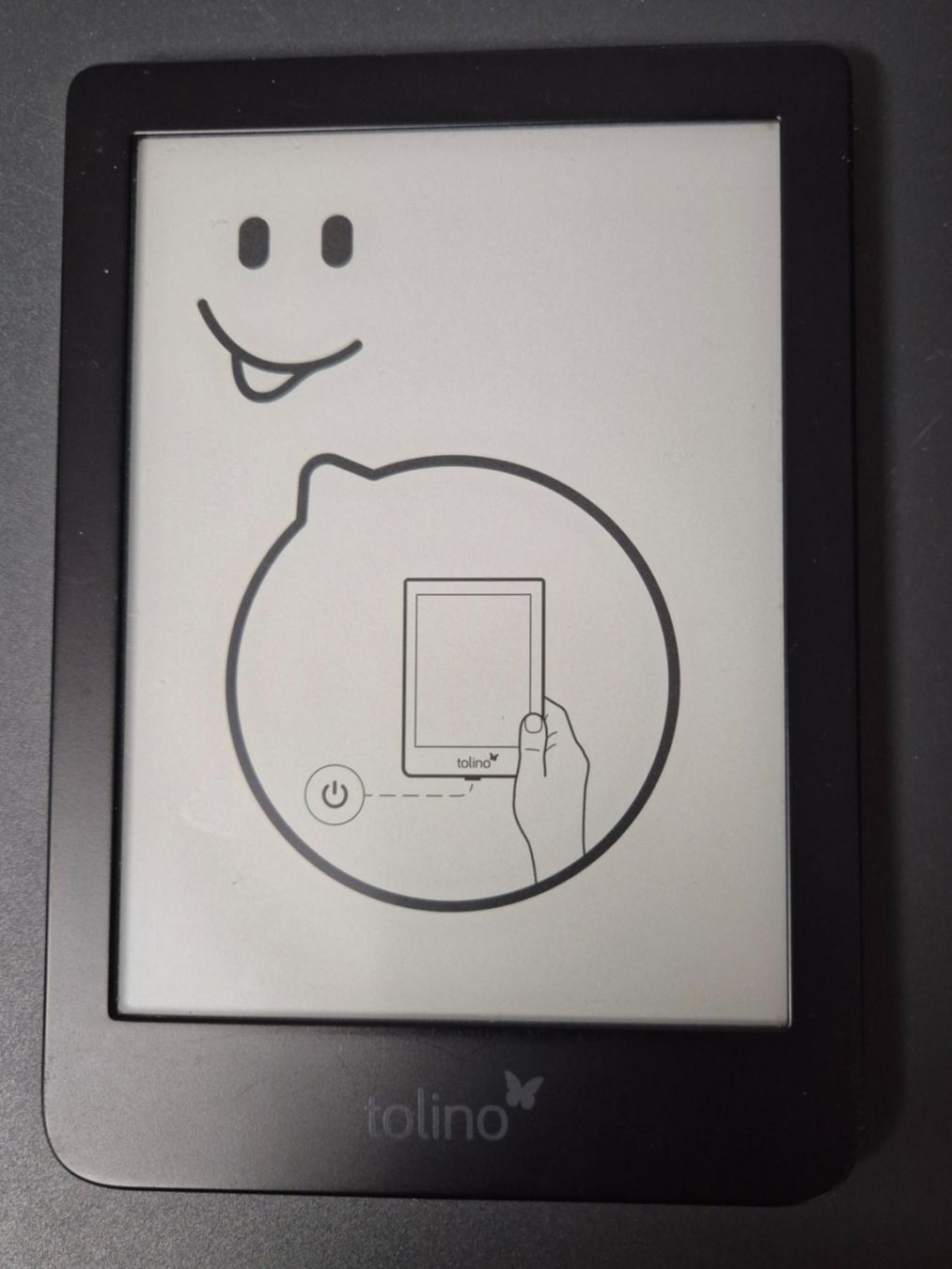 Tolino Tablet PC: Tolino Shine 3 E-Reader mit blauer Schutzhülle und Ladekabel – Usato da Oberrohrdorf venduto da arfeso