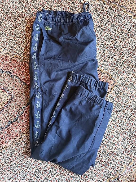 Hosen: LACOSTE SPORT HOSE – Gebraucht aus Gümligen von dav_s5rr