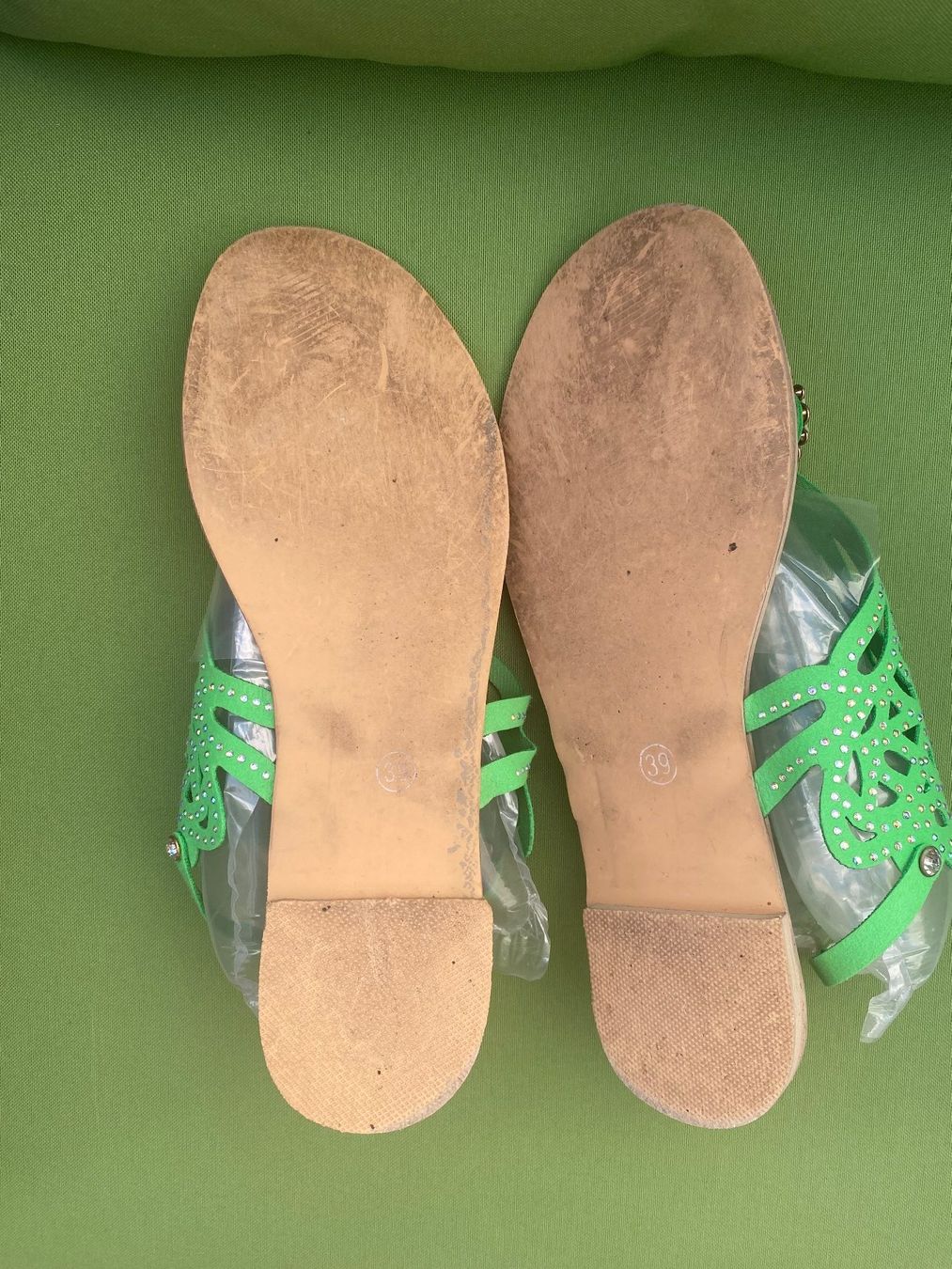 Damenschuhe: SUMMERTIME - stylische Flip-Flops mit Perlen, grün, 39 – Gebraucht aus Winkel von ferrari2022 8