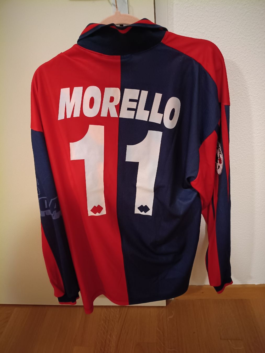 T-shirt: maglia indossata – Usato da Adlikon b.Regensdf venduto da Gui_z566 1