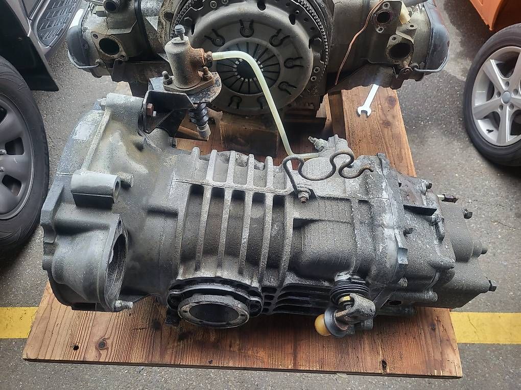 Tutti pezzi di ricambio auto: Boite a vitesses 5  VW t3 – Usato da Fully venduto da Luvi 4