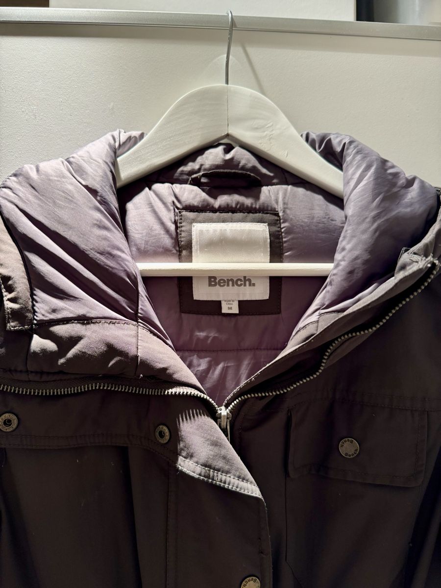 Bench Giacche: Bench Winterjacke / M – Usato da Fehraltorf venduto da Ilgmeischter 1
