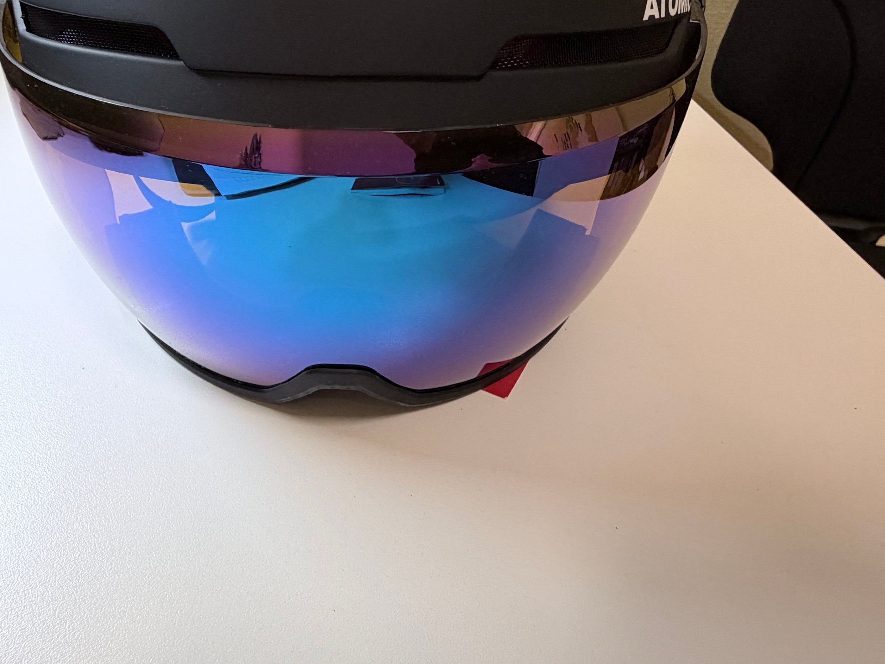 Atomic Caschi: Atomic Visor Skihelm, Sphere, Schwarz, Neu, Gr. L – Nuovo (secondo la descrizione) da Unterengstringen venduto da hausraus 1