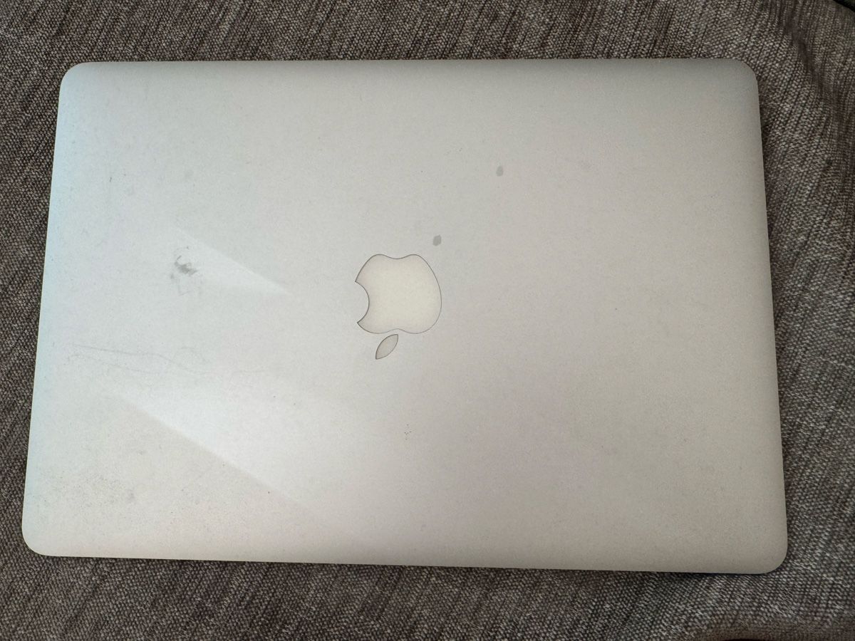 Apple Portables: MacBook Air 13 – D'occasion à Adliswil par Busys 4