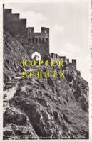 Sion - Murs d'enceinte du château de Tourbillon /bc